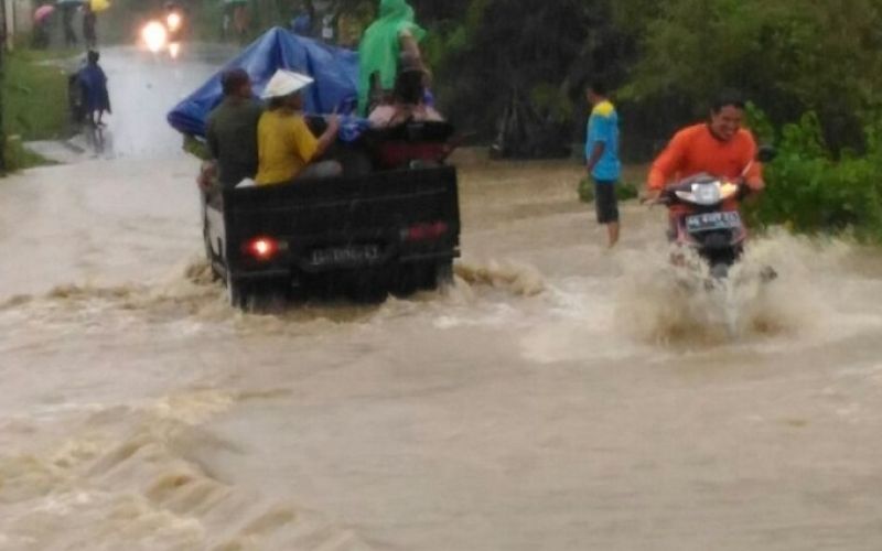 poplave, java.jpg