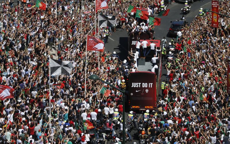 272-9-portugal 3 re.jpg