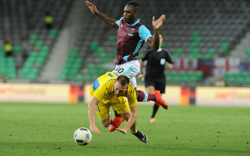 crnic west ham united nm.JPG