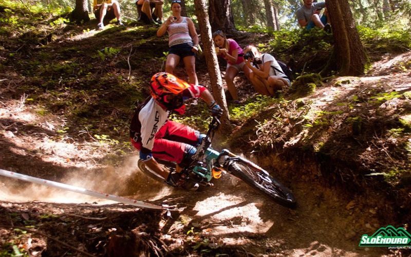 enduro ravne.jpg