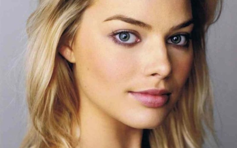margot robbie1.jpg