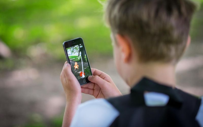 Pokemon go igra otrok