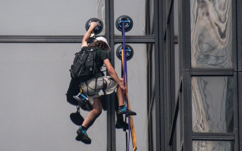 plezalec Trump Tower