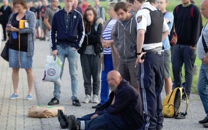 napadalec na vlaku.jpg