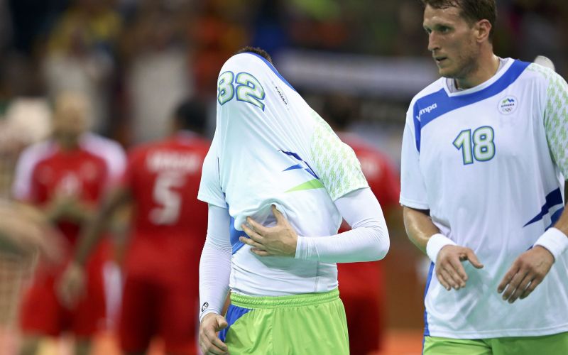 rokomet slovenija-danska 3 zarabec re.jpg