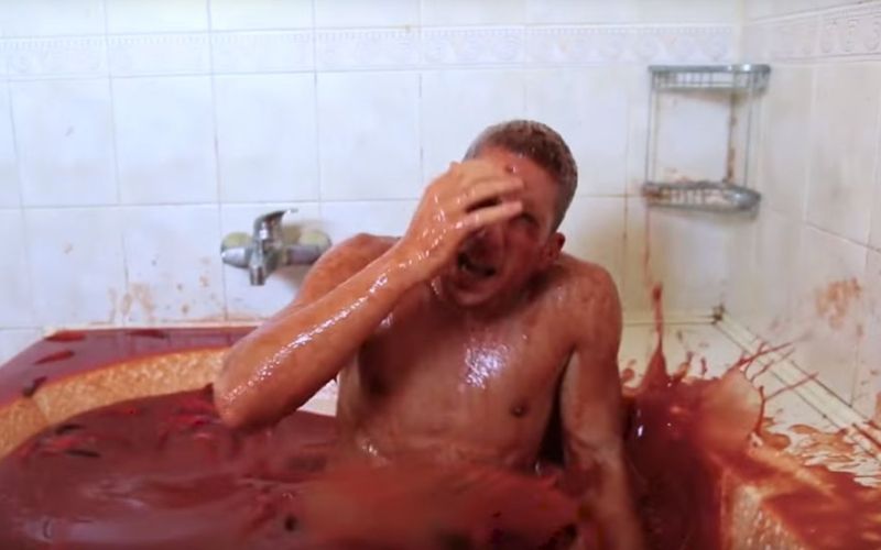 Cemre-Candar, pekoča omaka.jpg