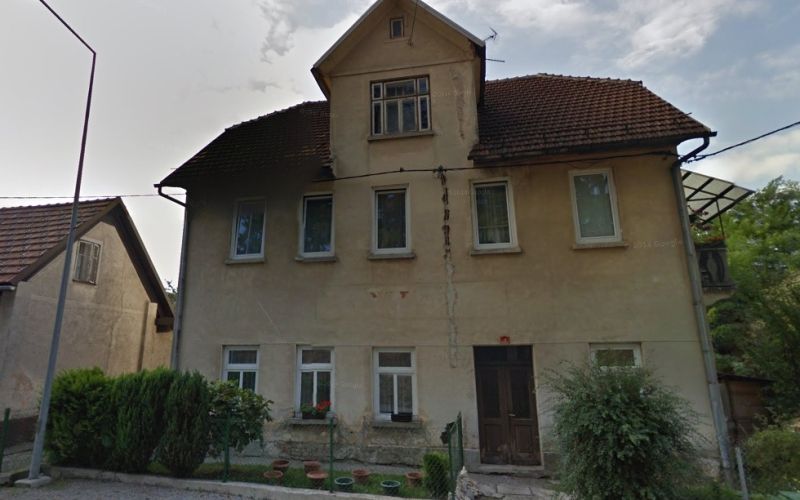 Postojnska cesta 3, Rakek