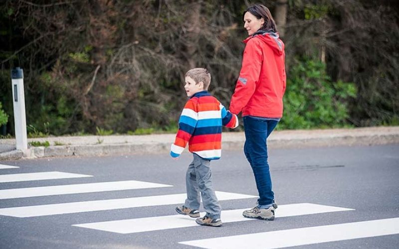 Pedestrian-Safety-Tips-for-Parents.jpg