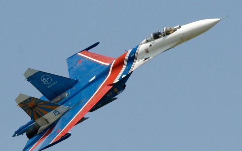 ruski lovec su-27.jpg