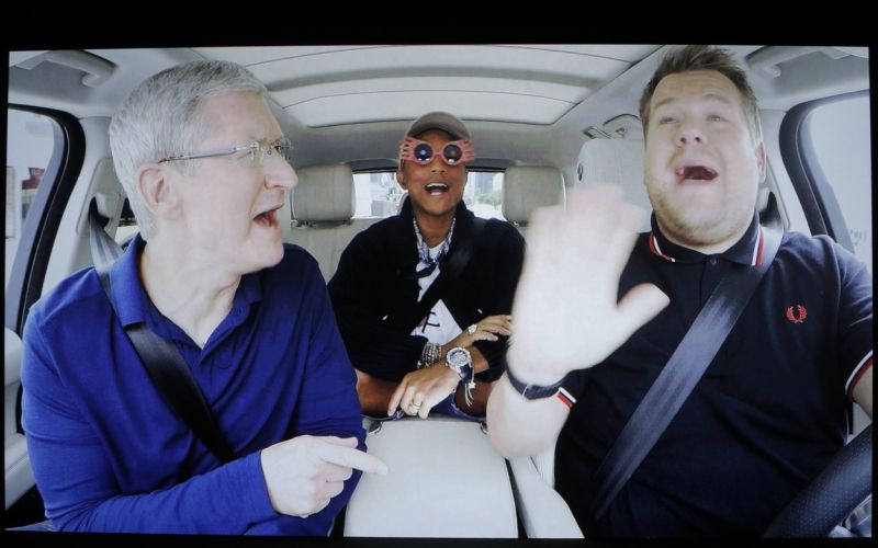 Tim Cook Apple CEO