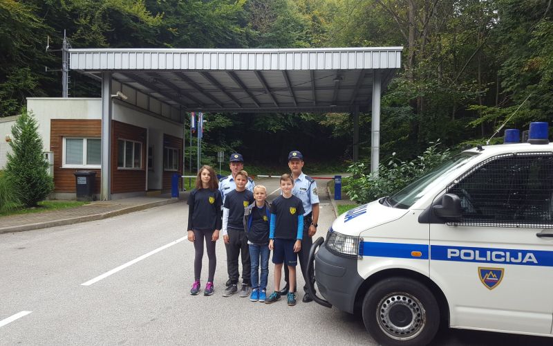policist1.jpg