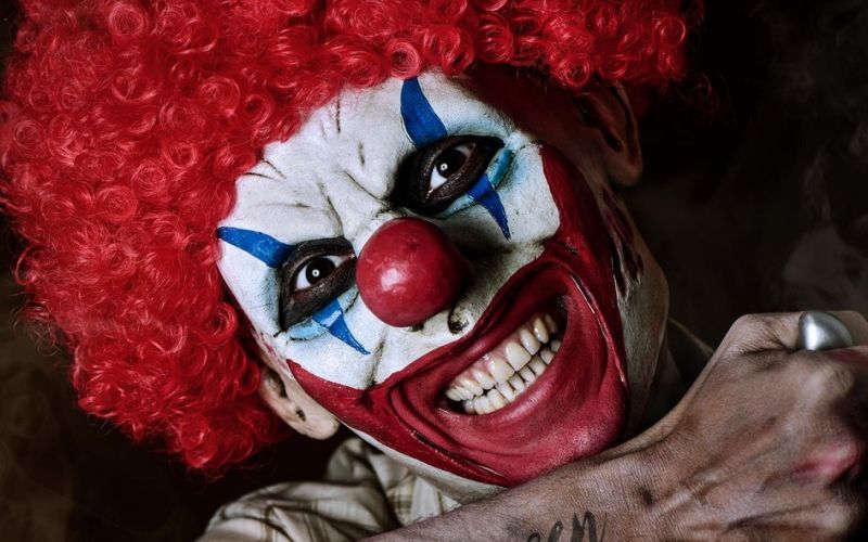 klovn nož srhljivo halloween