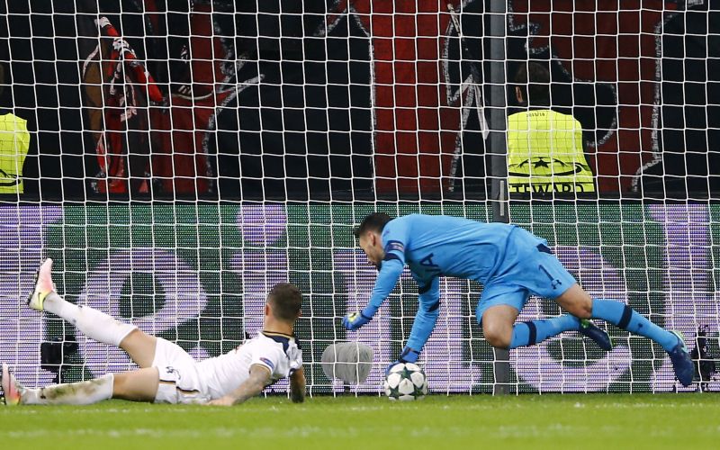 lloris re.jpg