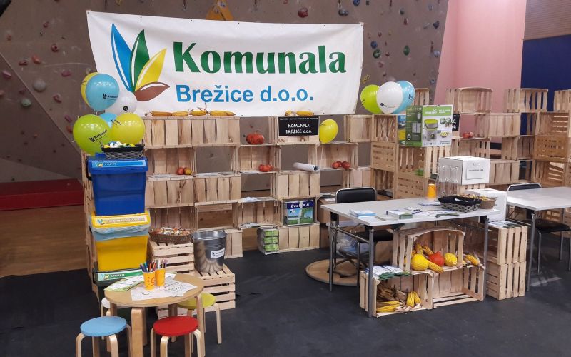 komunala_brezice_je_bila_tudi_letos_del_sejma_pok_brezice_2016_.jpg