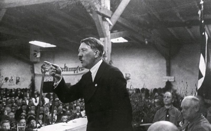 adolf_hitler.jpg
