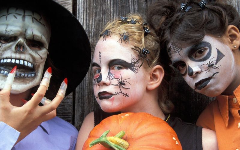 Noč čarovnic, halloween
