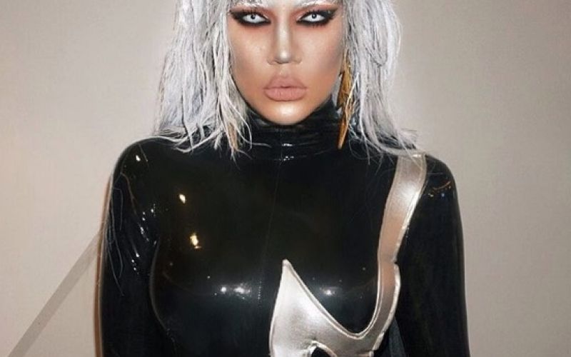 khloe insta.jpg
