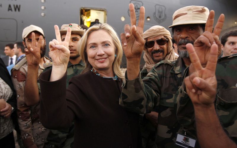 hillary clinton, libijski vojaki, 2011.jpg