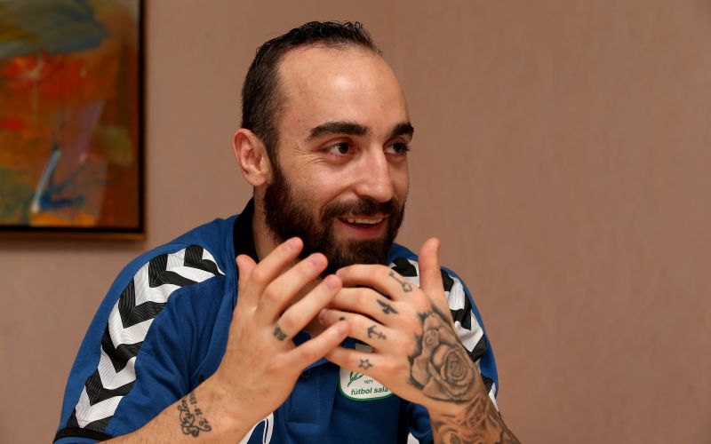 387-12-ricardinho1 dw.jpg