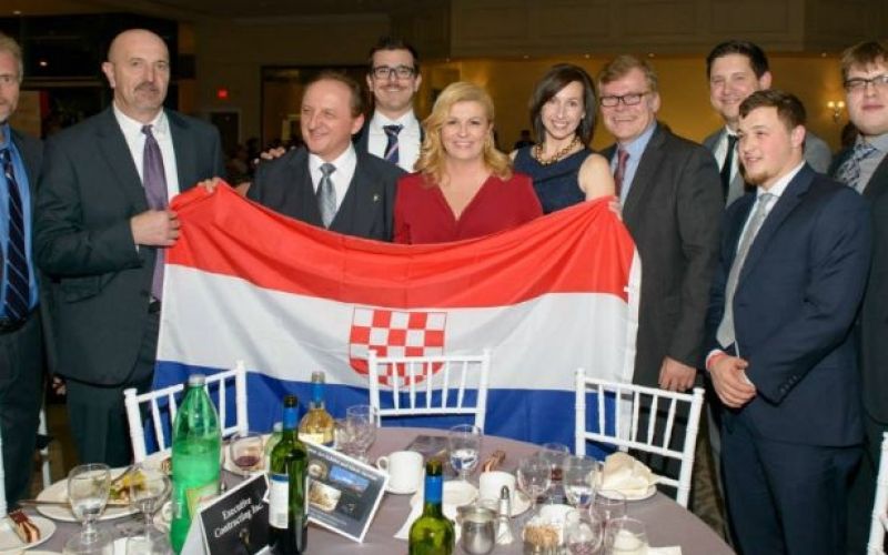 tihomir janjiček, ustaški grb, kolinda grabar kitarović.jpg