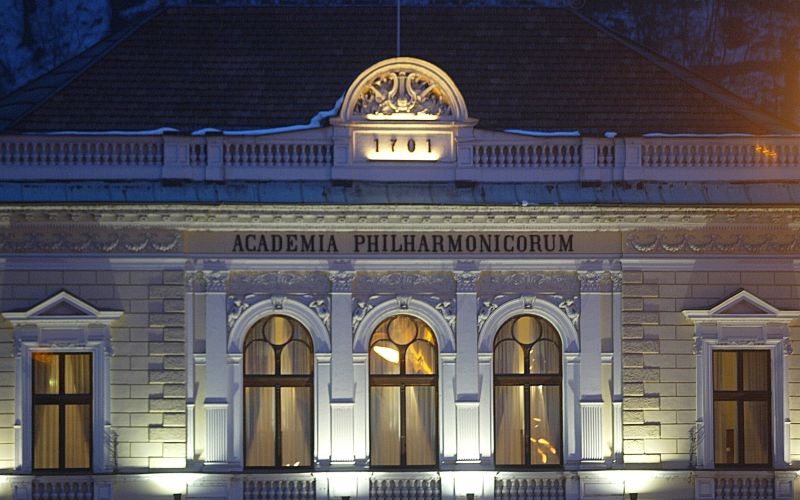 slovenska filharmonija.jpg