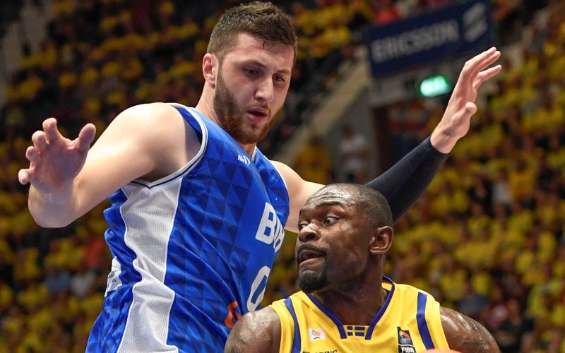 nurkic re.jpg