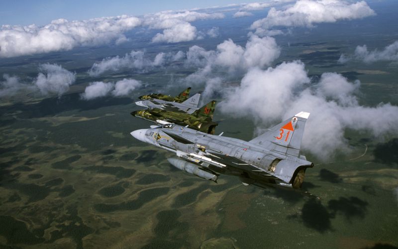 Švedska vojska, švedski lovci, Saab 37 Viggen.jpg