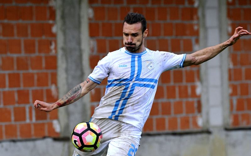 406-7-vesovic.jpg