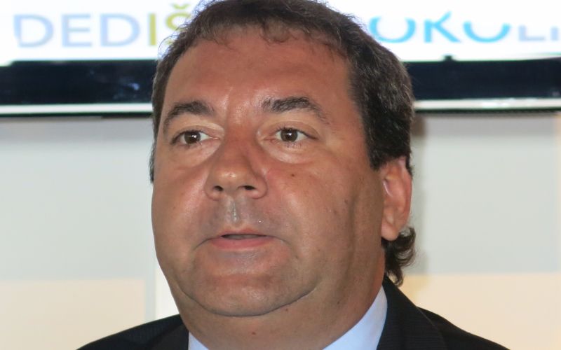 Marko Bandelli je župan Občine Komen.