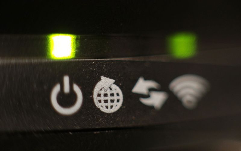 Internet, router, splet, medmrežje.jpg