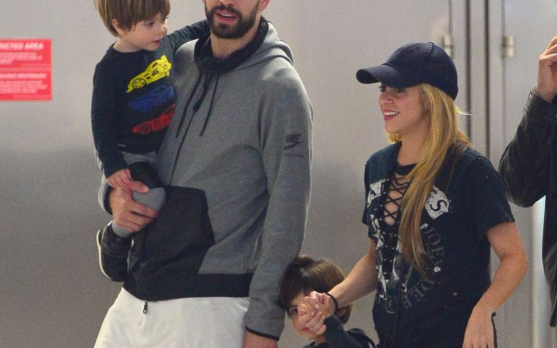 pique-shakira pm.jpg