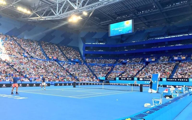 federer tenis perth.jpg
