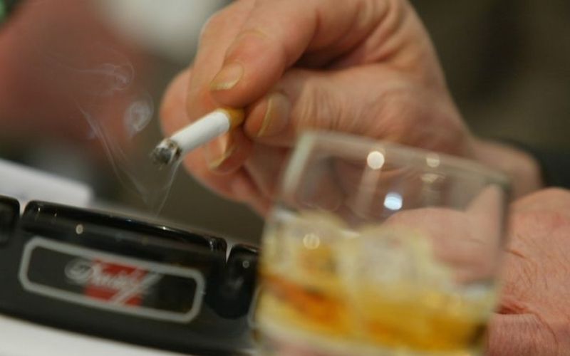 alkohol-cigarete_bobo.jpg