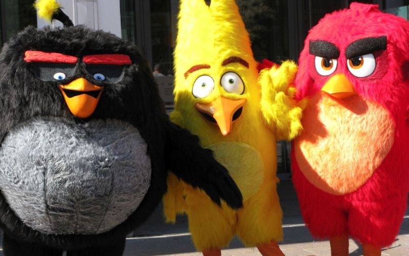 angry birds kostum maska.jpg