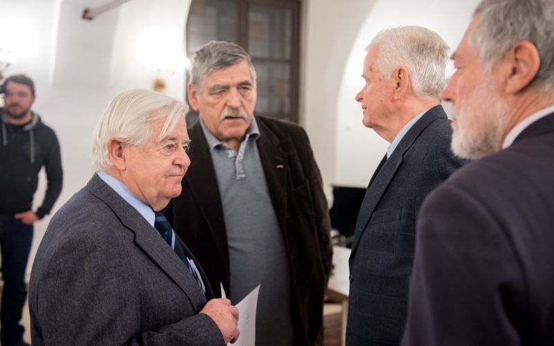 milan kučan, Emil Milan Pintar, andrej cetinski.jpg