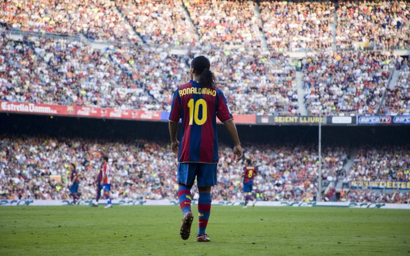 426-22-ronaldinho.jpg