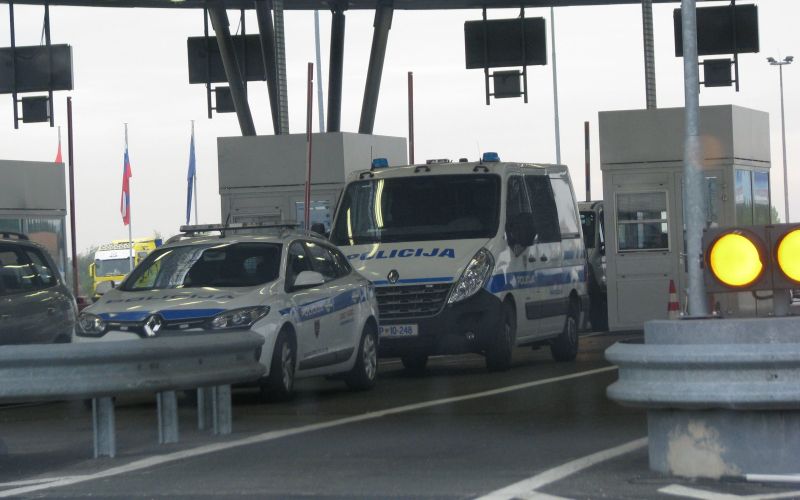 policijki_avtomobili.jpg