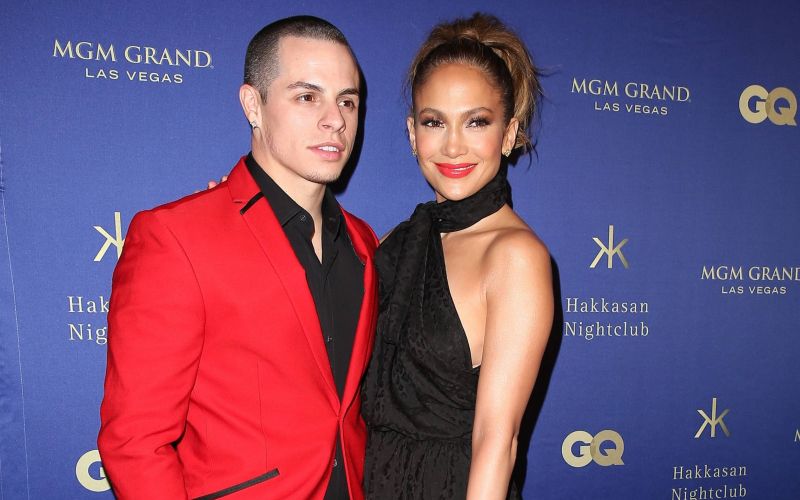 Jennifer Lopez, Casper Smart.jpg