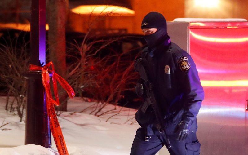 Quebec, policija, napad na mošejo