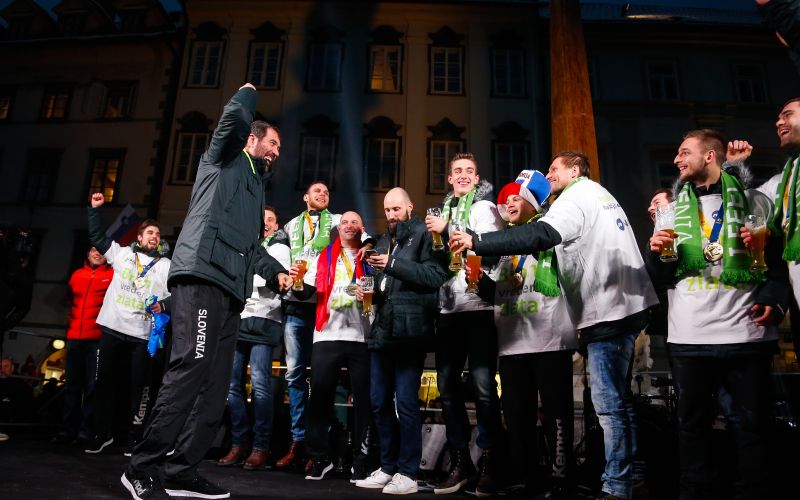 Sprejem slovenske rokometne reprezentance