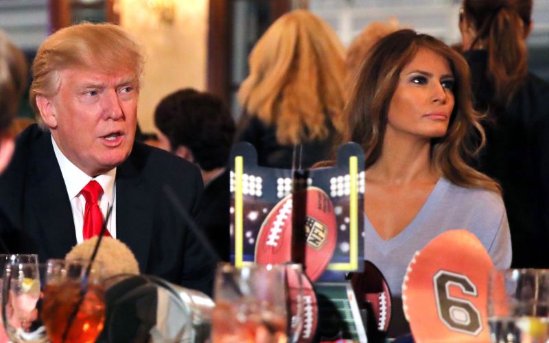 melania trump superbowl zabava.jpg