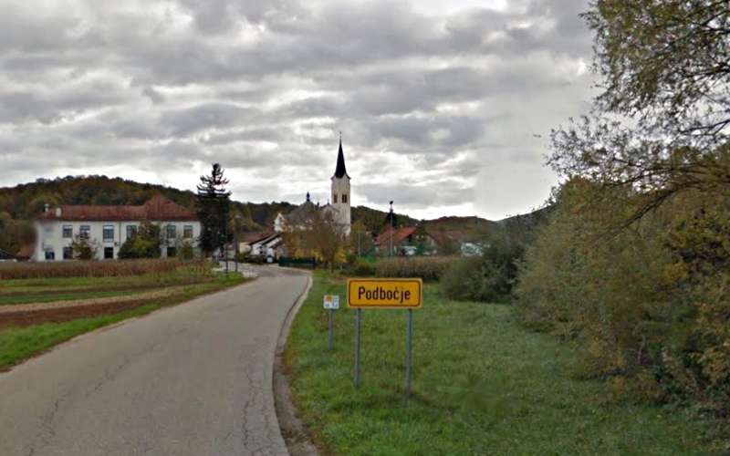Tragedija se je zgodila v Podbočju.