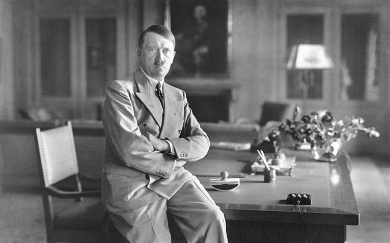adolf hitler.jpg