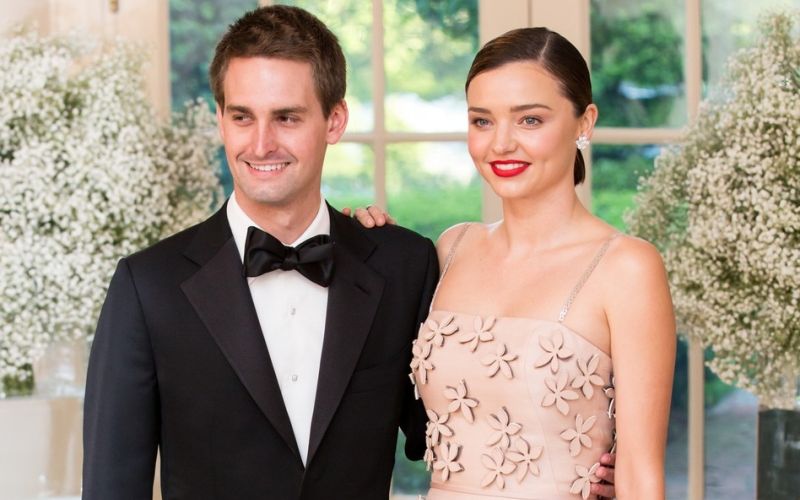 evan in miranda kerr.jpg