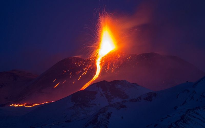 ognjenik vulkan etna