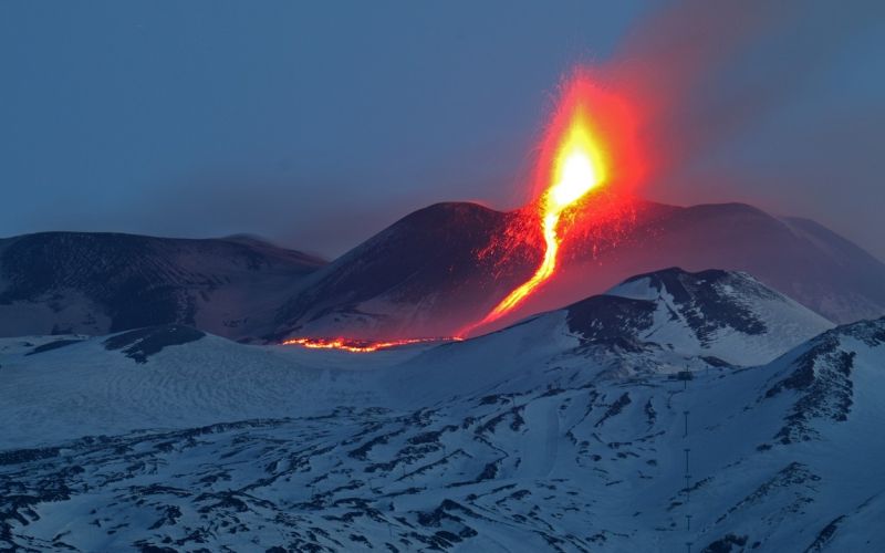 ognjenik vulkan etna