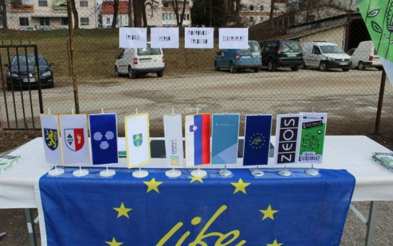 ulicni_zbiralnik_001.jpg