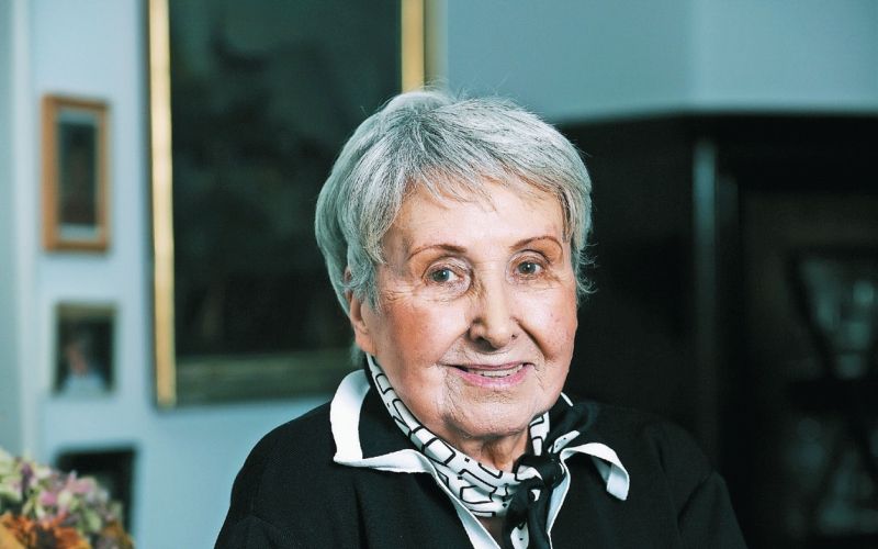 zora konjaj.jpg