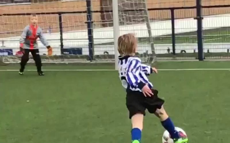 dirk kuyt.jpg