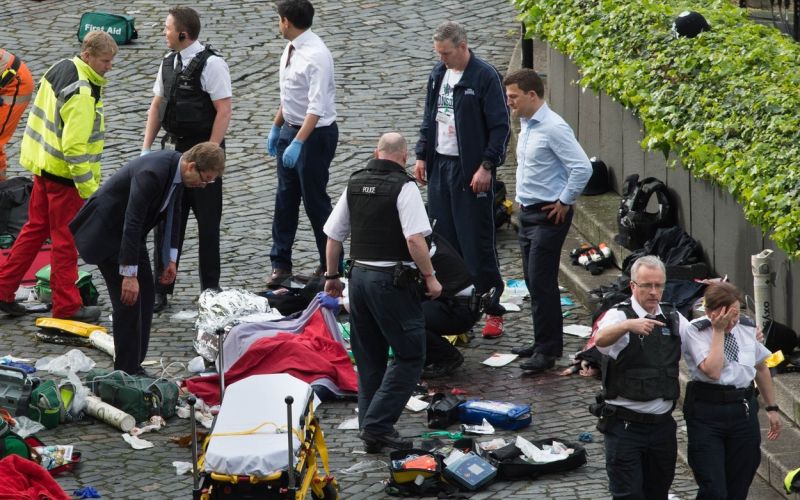 London_napad_Tobias Ellwood.jpg